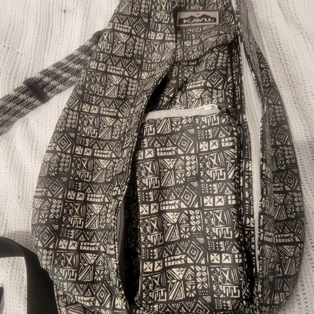 Kavu Sling Bag